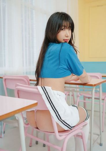小镇姑娘电影免费观看中文高清版