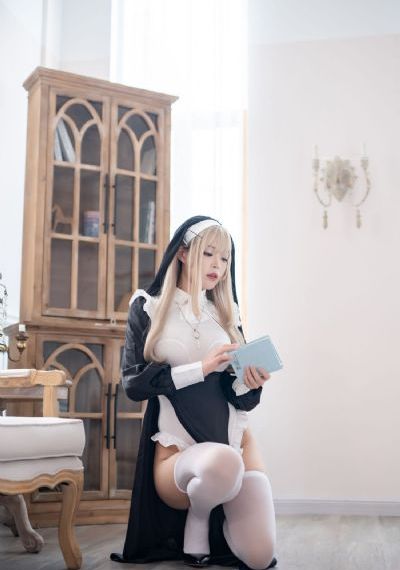 美丽女邻居交换4
